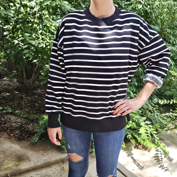 Oversized Cozy Striped Sweatshirt - Picture 1 of 7